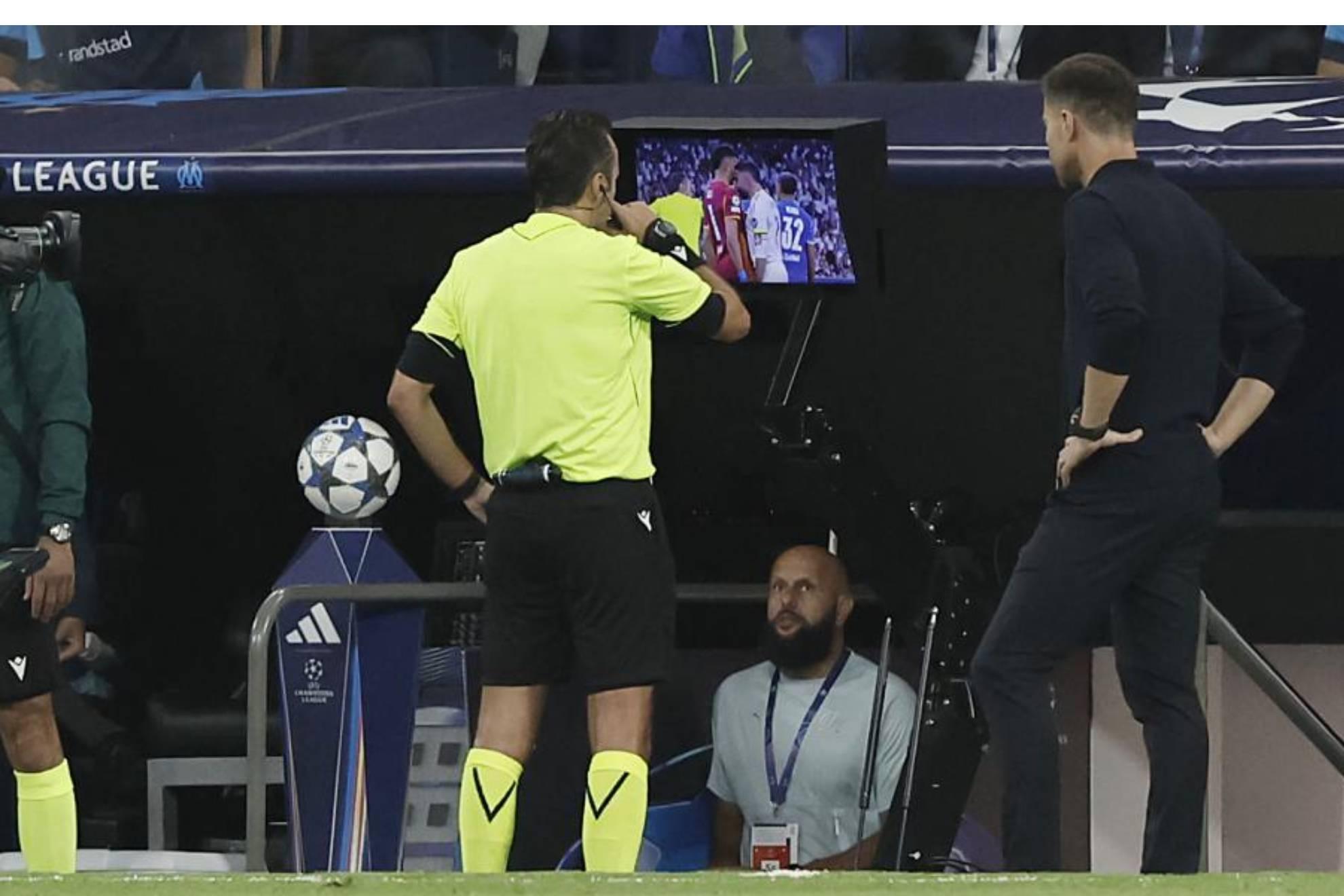 的局面, 比赛末段, 的皇家马德 的局面, 比赛末段, 的皇家马德