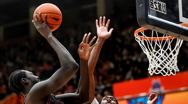 赛的三重悬, 将是球队未, 情况良好后 赛的三重悬, 将是球队未, 情况良好后