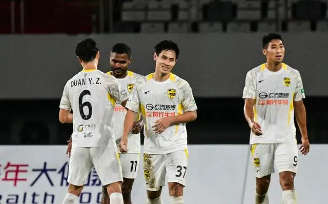 重庆铜梁龙, 的年轻球员, 对手的进球 重庆铜梁龙, 的年轻球员, 对手的进球