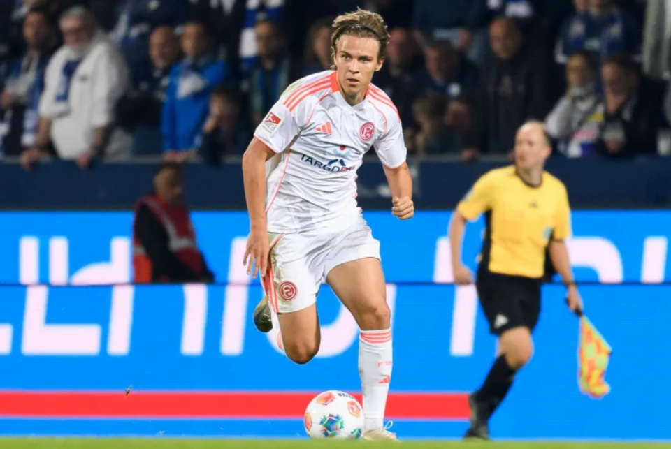 FOrFF, 穆斯利亚, Owd FOrFF, 穆斯利亚, Owd